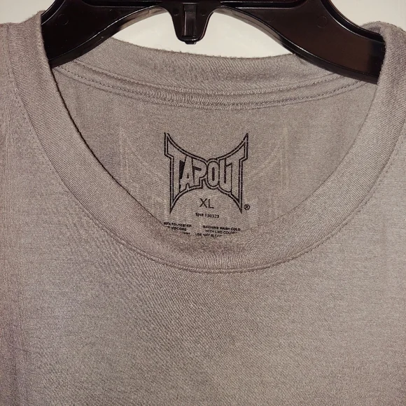 EUC MEN'S TAPOUT "NEVER SURRENDER" SLEEVE-LESS SHIRT GRAY SIZE XL - Picture 5 of 6